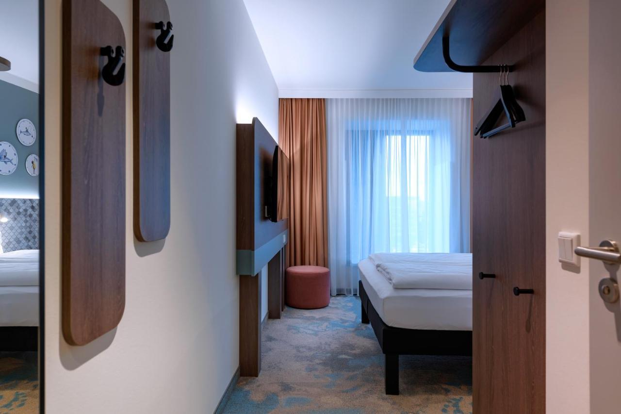 Ibis Styles Kiel City Exterior foto