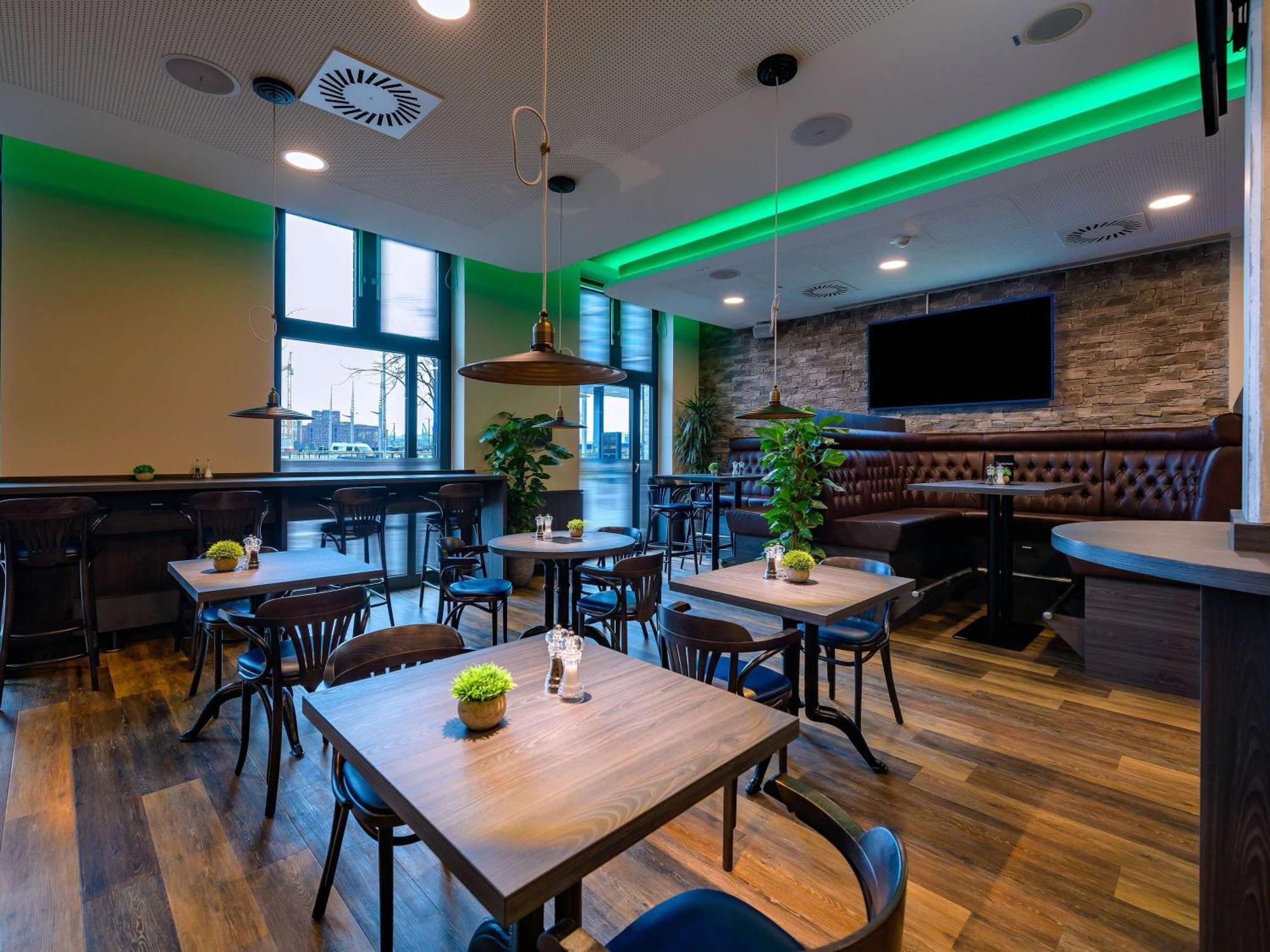 Ibis Styles Kiel City Exterior foto