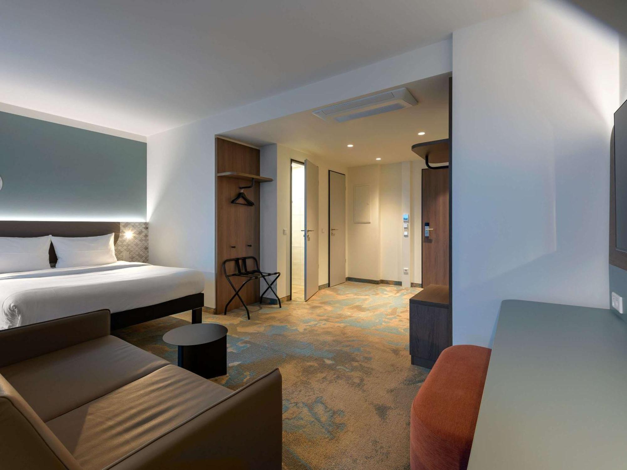 Ibis Styles Kiel City Exterior foto