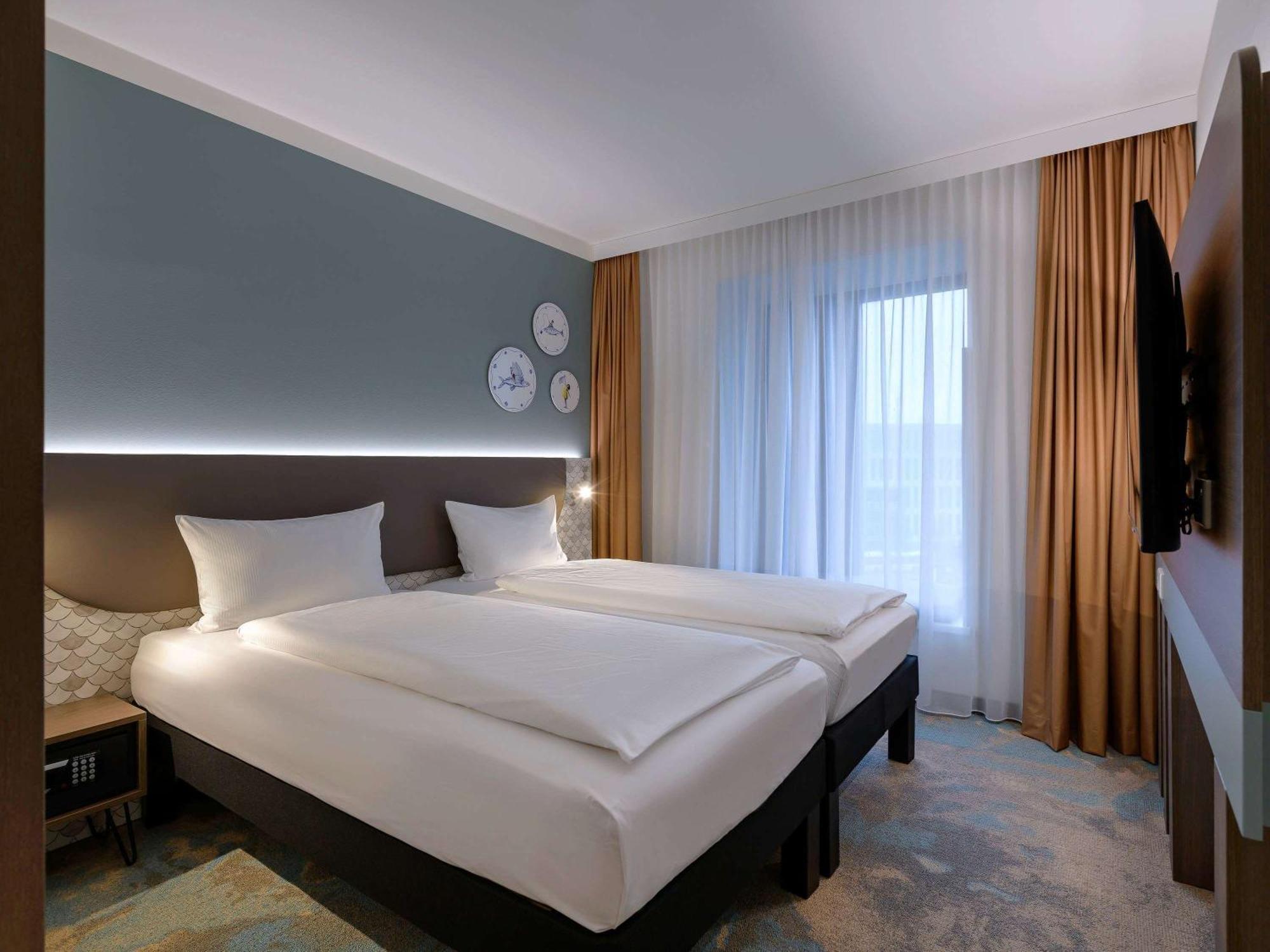 Ibis Styles Kiel City Exterior foto