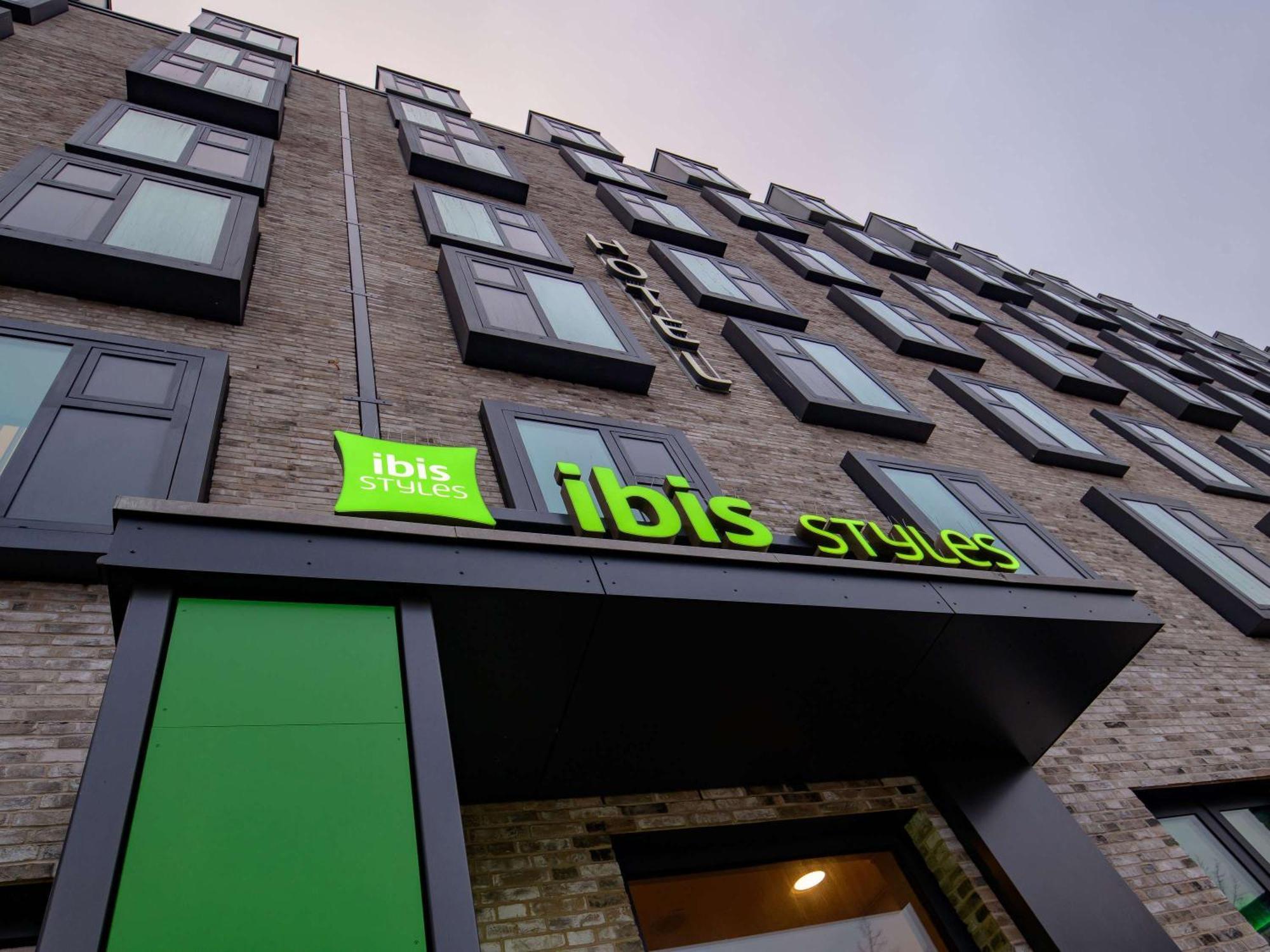 Ibis Styles Kiel City Exterior foto